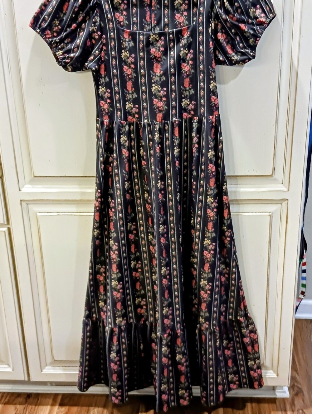 Seven7 Black Floral Stripe Maxi Dress with Puff Sleeves